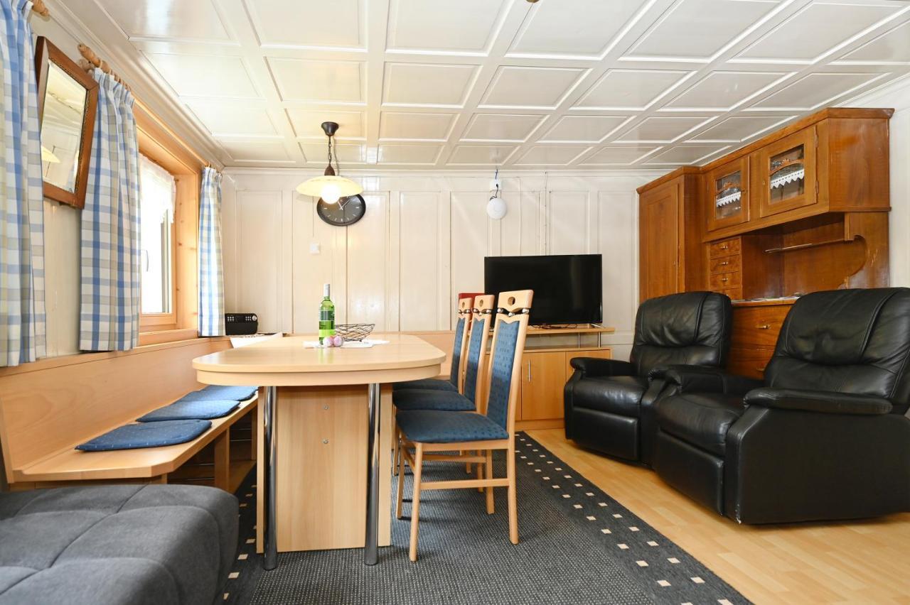 Ferienbauernhof Moosbrugger Apartment Schoppernau Exterior photo
